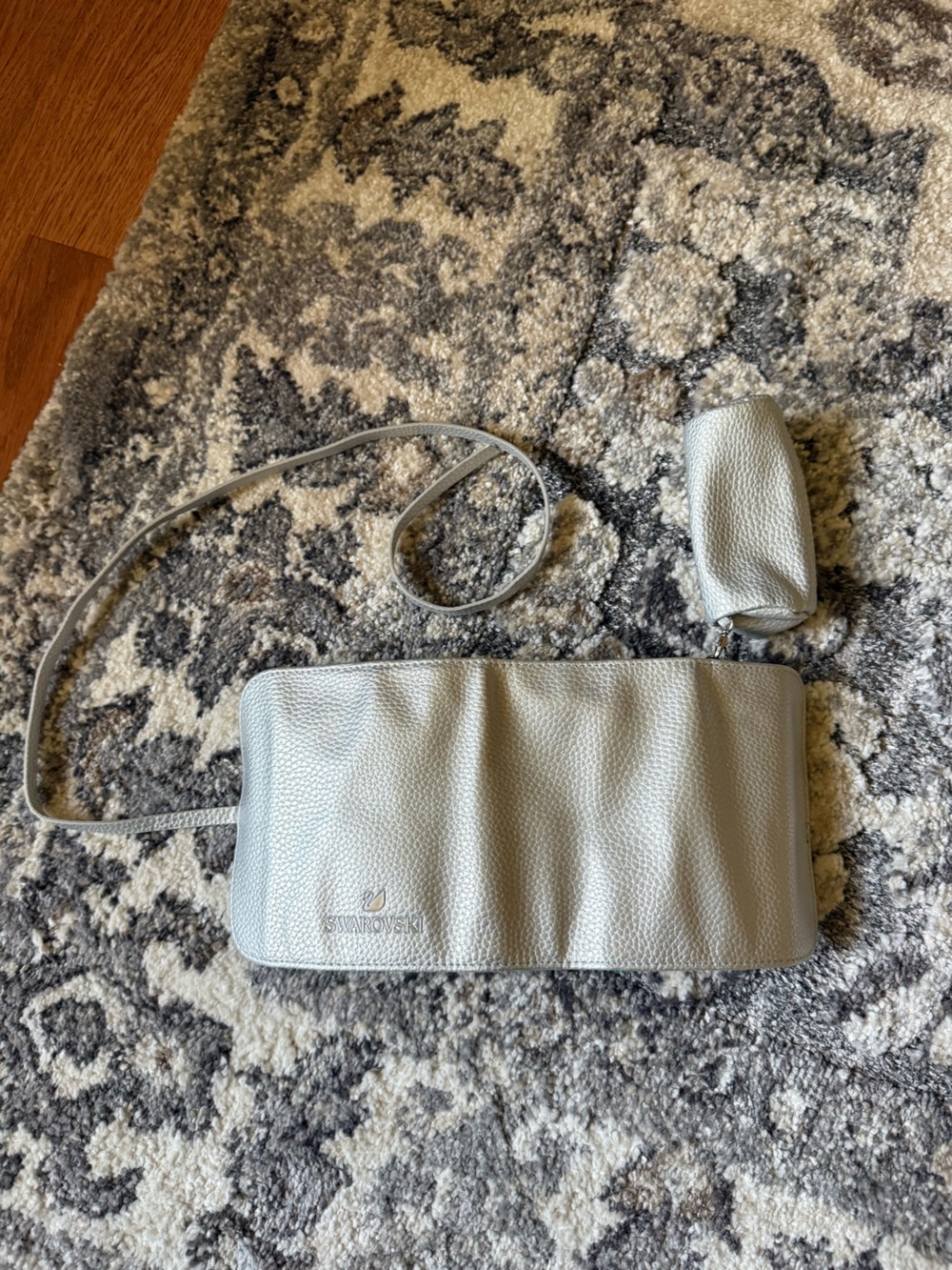 Rarely Used Swarovski Wrap Jewelry Case ๐ - Picture 5 of 5